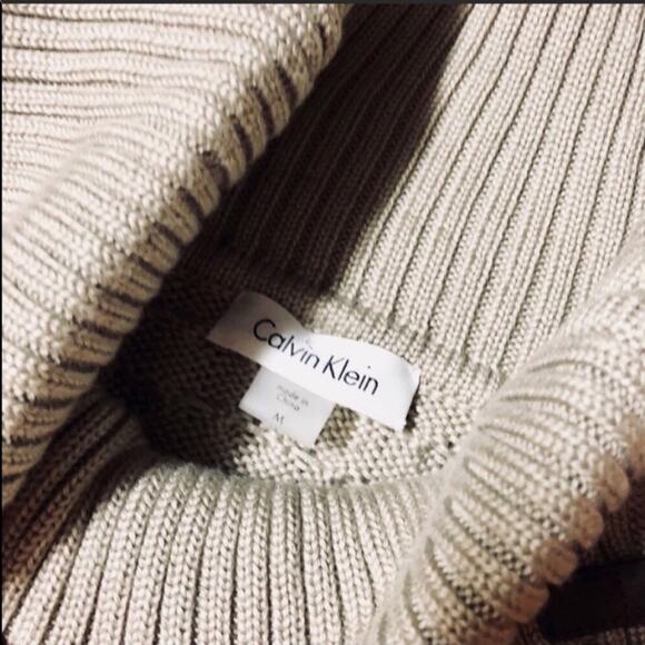 NEW Calvin Klein Tan Cream Leather Buckle Cowl Neck Bodycon Sweater Mini Dress M - Picture 6 of 10